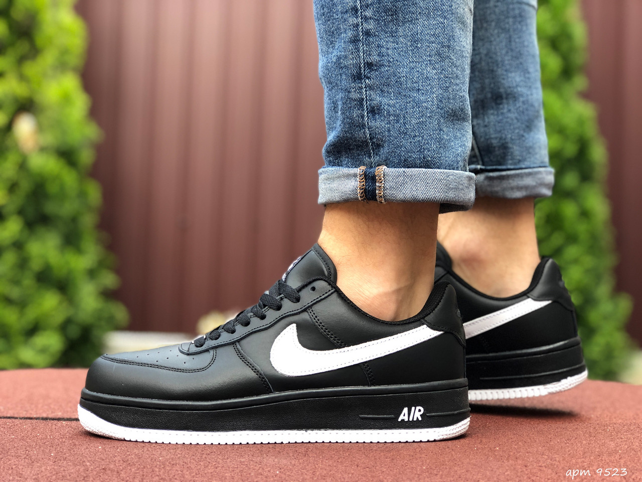Мужские кроссовки в стиле Nike Найк Air Force, кожа, черные с белым, 46 (29 см), Белый
Мужские кроссовки в стиле Nike Найк Air Force, кожа, черные с белым, 46 (29 см), Белый