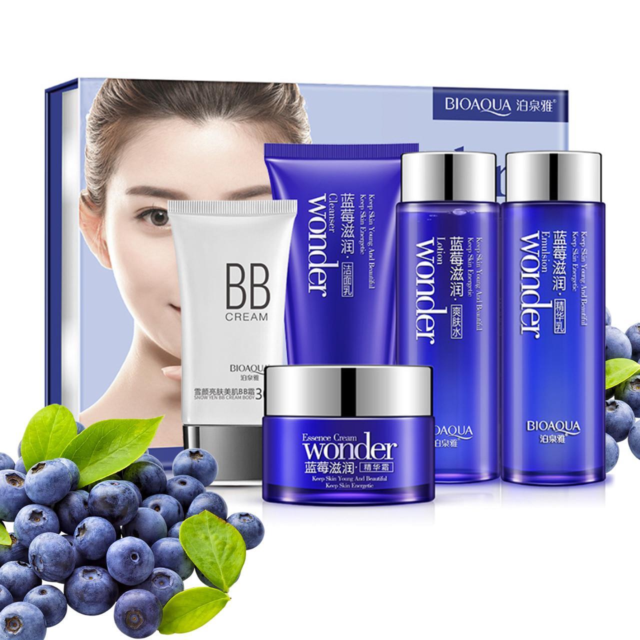 Подарочный набор по уходу за лицом BIOAQUA Wonder с экстрактом черники для питания и восстановления Оригинал
Подарочный набор по уходу за лицом BIOAQUA Wonder с экстрактом черники для питания и восстановления Оригинал