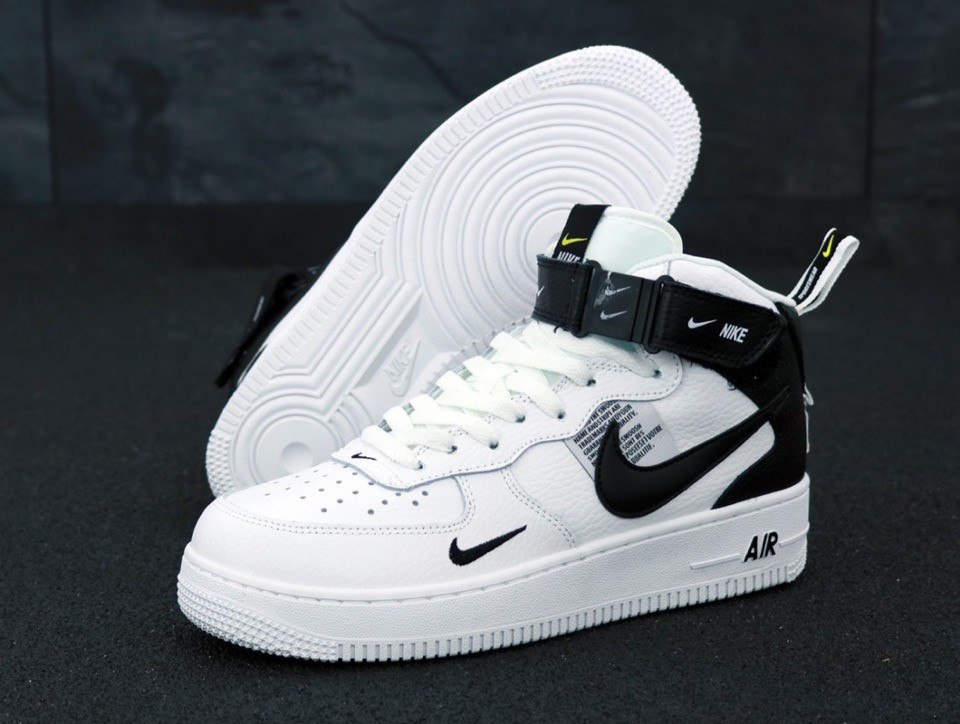 Кроссовки женские Nike Air Force белые, Найк Аир Форс, Натуральная кожа, прошиты. Код KD-11762 39, Белый
Кроссовки женские Nike Air Force белые, Найк Аир Форс, Натуральная кожа, прошиты. Код KD-11762 39, Белый
