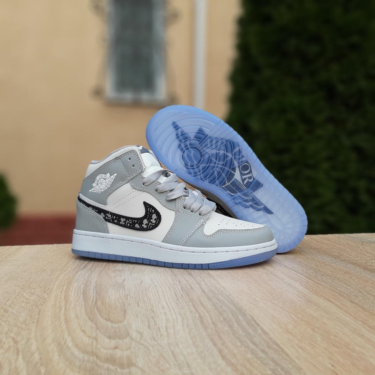 Кроссовки женские Nike Air Jordan 1 Retro High Dior серые, Найк, натуральная кожа, прошиты. Код OD-20257 39, Серый
Кроссовки женские Nike Air Jordan 1 Retro High Dior серые, Найк, натуральная кожа, прошиты. Код OD-20257 39, Серый