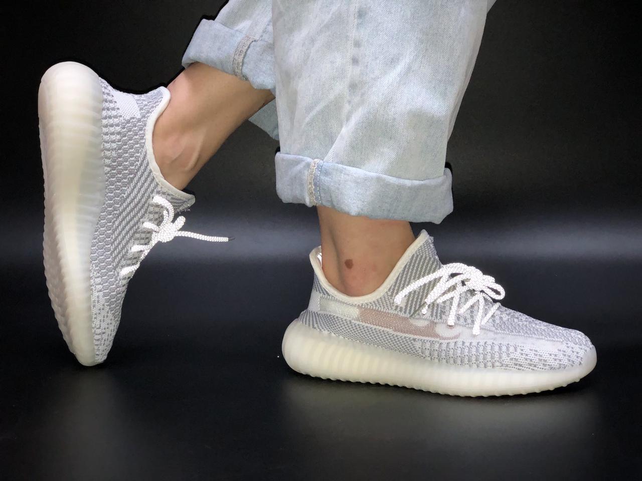 Кроссовки женские Adidas Yeezy Boost 350 серые, рефлективные шнурки, Адидас Изи Буст 350. код KD-12224 40, Весна/осень, Серый
Кроссовки женские Adidas Yeezy Boost 350 серые, рефлективные шнурки, Адидас Изи Буст 350. код KD-12224 40, Весна/осень, Серый