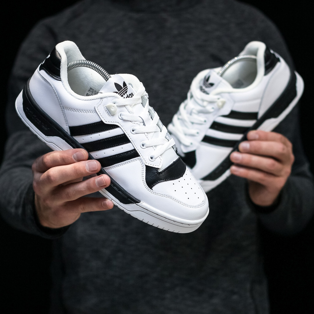Кроссовки мужские Adidas Forum черно-белые, Адидас Форум, натуральная кожа, прошиты, DK-1388 44, Белый
Кроссовки мужские Adidas Forum черно-белые, Адидас Форум, натуральная кожа, прошиты, DK-1388 44, Белый