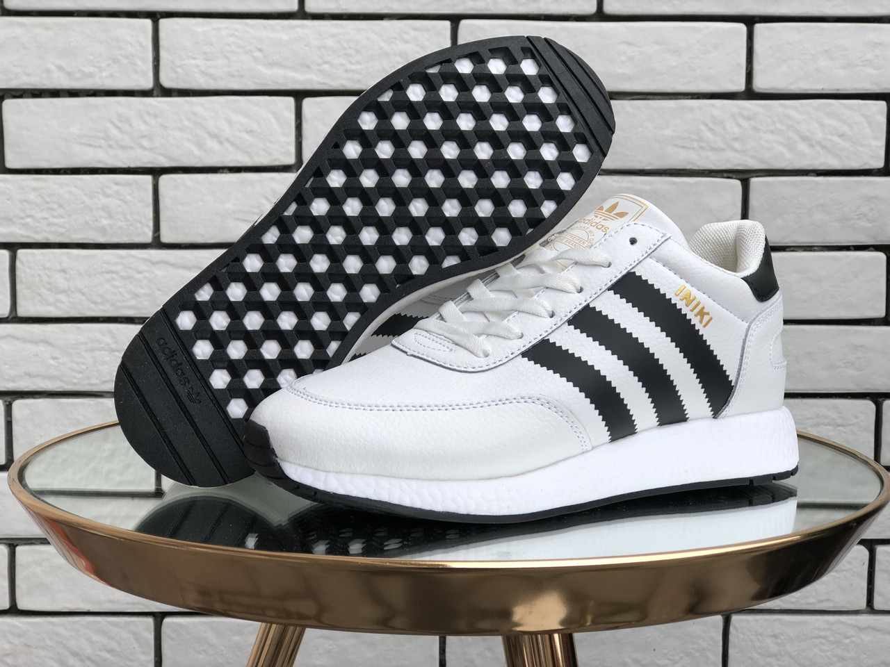 Кроссовки женские зимние Adidas Iniki белые, АдиДас Иники. Натуральная кожа, мех 100% прошиты. Код SD-9951 37, Белый
Кроссовки женские зимние Adidas Iniki белые, АдиДас Иники. Натуральная кожа, мех 100% прошиты. Код SD-9951 37, Белый