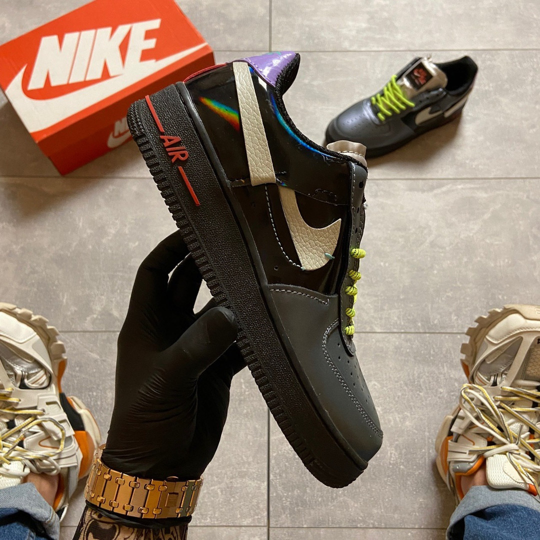 Кроссовки женские Nike Air Force 1 Vandalized Iridescent Black (Черный). Модные женские кроссовки., Чёрный
Кроссовки женские Nike Air Force 1 Vandalized Iridescent Black (Черный). Модные женские кроссовки., Чёрный