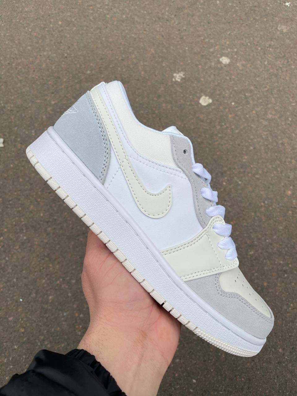 Кроссовки женские Nike Air Jordan бежевые, Найк Джордан, натуральная кожа, прошиты. Код PV-99173 40, Белый
Кроссовки женские Nike Air Jordan бежевые, Найк Джордан, натуральная кожа, прошиты. Код PV-99173 40, Белый