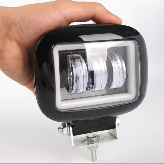 Фара-LED Квадрат 45W (15W*3) 10-30V 120*100*60mm Ближний/Flood Линзованная PREMIUM+ДХО+Angel EYE
Фара-LED Квадрат 45W (15W*3) 10-30V 120*100*60mm Ближний/Flood Линзованная PREMIUM+ДХО+Angel EYE