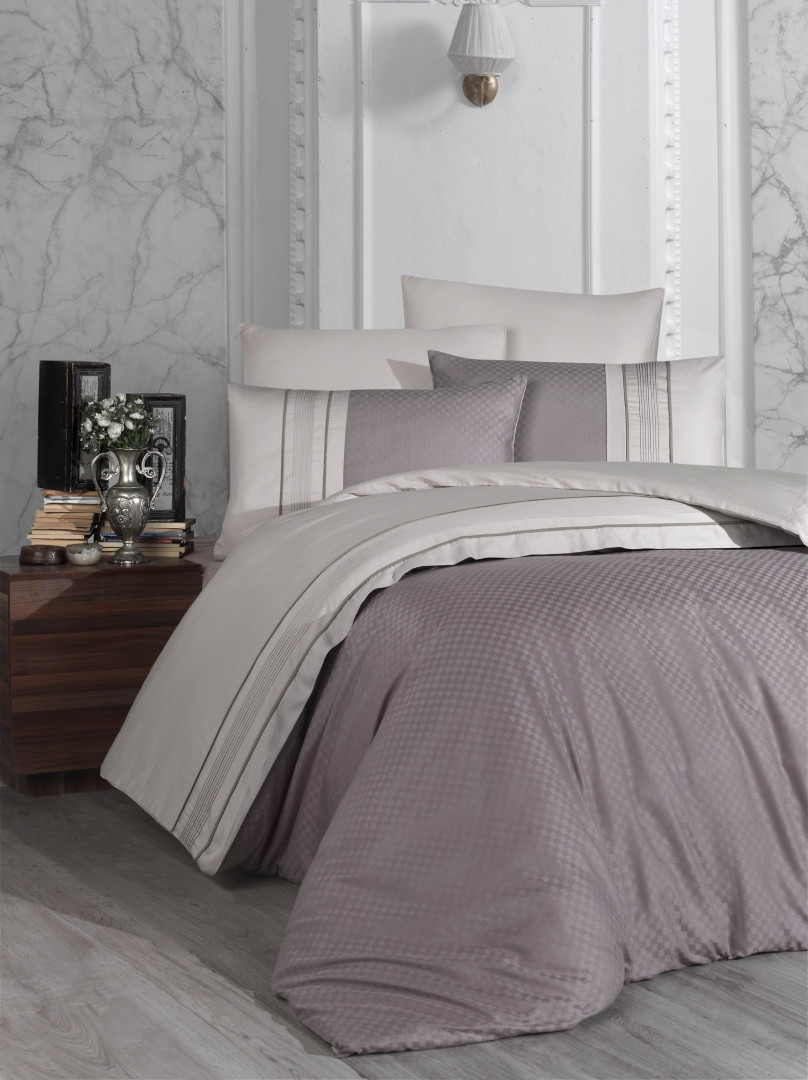 Комплект постельного белья First Choice Deluxe Сатин 200х220 "Square Duet Leylak/A. Bej"
Комплект постельного белья First Choice Deluxe Сатин 200х220 "Square Duet Leylak/A. Bej"