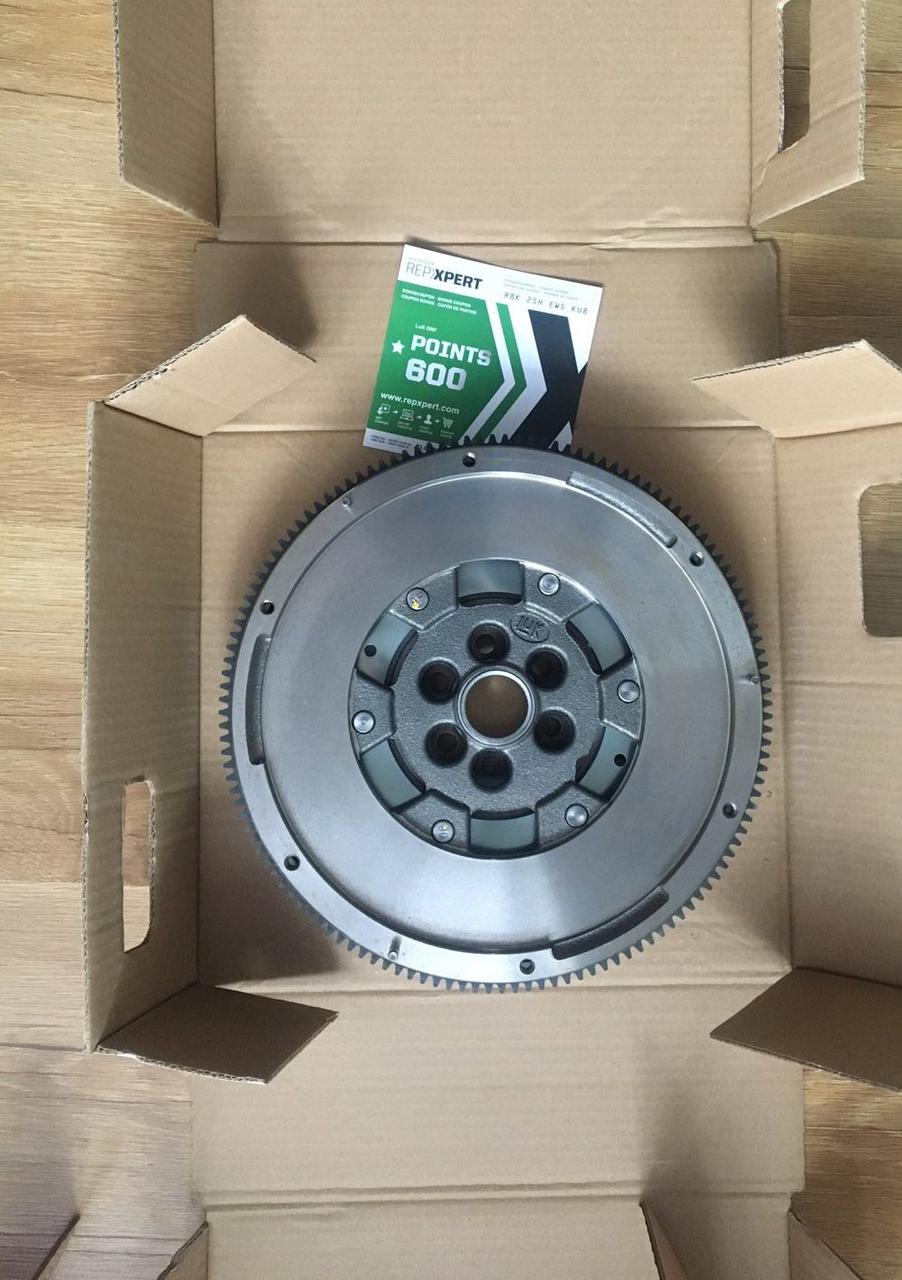 Двухмассовый маховик, демпфер LUK 415058310 AUDI Q3 / SKODA SUPERB / VW PASSAT 2,0 TDI 11-
Двухмассовый маховик, демпфер LUK 415058310 AUDI Q3 / SKODA SUPERB / VW PASSAT 2,0 TDI 11-