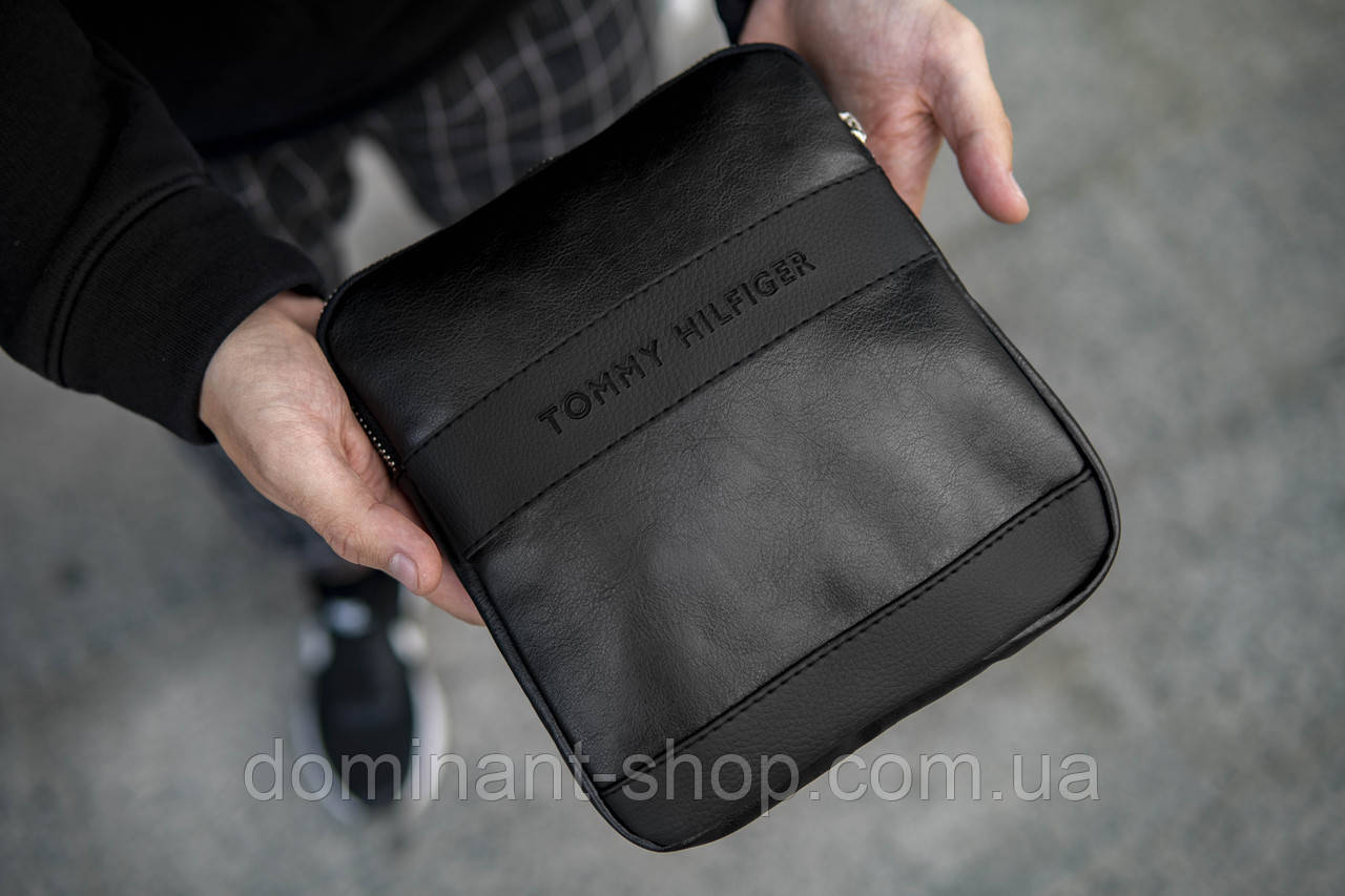 Сумка через плечоTommy Hilfiger томи Холфигер фирменный мессенджер прочная брендовая черная барсетка, Черный
Сумка через плечоTommy Hilfiger томи Холфигер фирменный мессенджер прочная брендовая черная барсетка, Черный