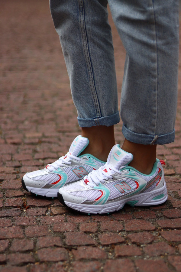 Женские кроссовки New Balance 530 White Turquoise / весенние/летние/осенние / кожаные белые 37
Женские кроссовки New Balance 530 White Turquoise / весенние/летние/осенние / кожаные белые 37