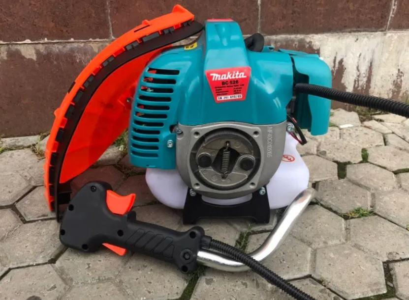 Мотокоса Makita BC 526 (4.6 кВт, 2х тактный) Комплектация "VIP". Бензокоса Макита, кусторез, триммер
Мотокоса Makita BC 526 (4.6 кВт, 2х тактный) Комплектация "VIP". Бензокоса Макита, кусторез, триммер