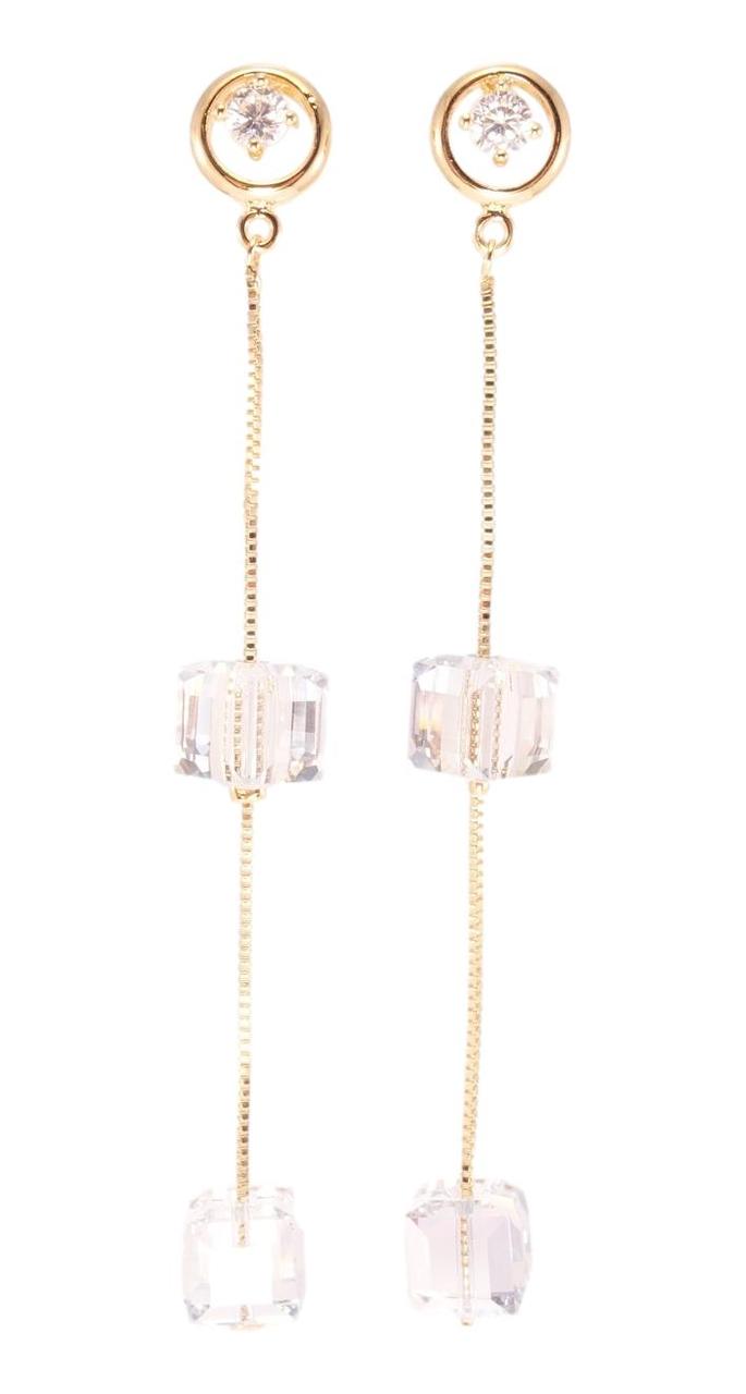 Серьги ХР Позолота 18К с кр-ми Swarovski гвоздики (пусеты) "Цепочки с кристальными кубиками"
Серьги ХР Позолота 18К с кр-ми Swarovski гвоздики (пусеты) "Цепочки с кристальными кубиками"