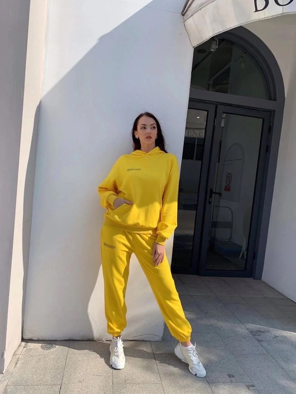 Облегченный женский oversized костюм из хлопка The Pangaia Organic Cotton Suit Yellow желтый
Облегченный женский oversized костюм из хлопка The Pangaia Organic Cotton Suit Yellow желтый