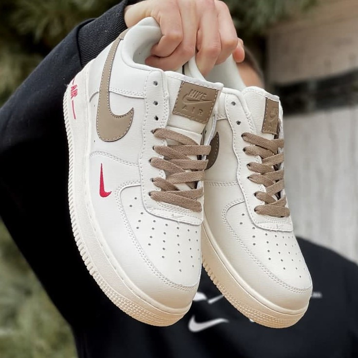 Nike Air Force 1 Low White Brown | кроссовки мужские и женские; кожаные; белые/коричневые; осенние/весенние 43, Белый
Nike Air Force 1 Low White Brown | кроссовки мужские и женские; кожаные; белые/коричневые; осенние/весенние 43, Белый