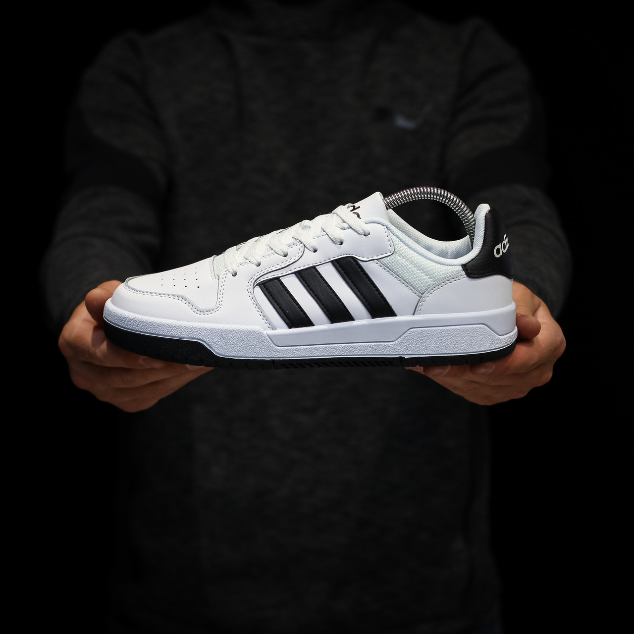 Кроссовки мужские Adidas Forum черно-белые, Адидас Форум, натуральная кожа, прошиты, DK-1370 43, Белый
Кроссовки мужские Adidas Forum черно-белые, Адидас Форум, натуральная кожа, прошиты, DK-1370 43, Белый