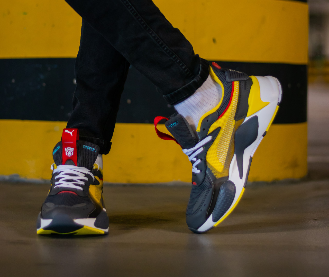 Кроссовки мужские Puma Transformers x RS-X Bumblebee Пума Трансформер РС-Х Бамблби Жёлтые 41, Желтый
Кроссовки мужские Puma Transformers x RS-X Bumblebee Пума Трансформер РС-Х Бамблби Жёлтые 41, Желтый