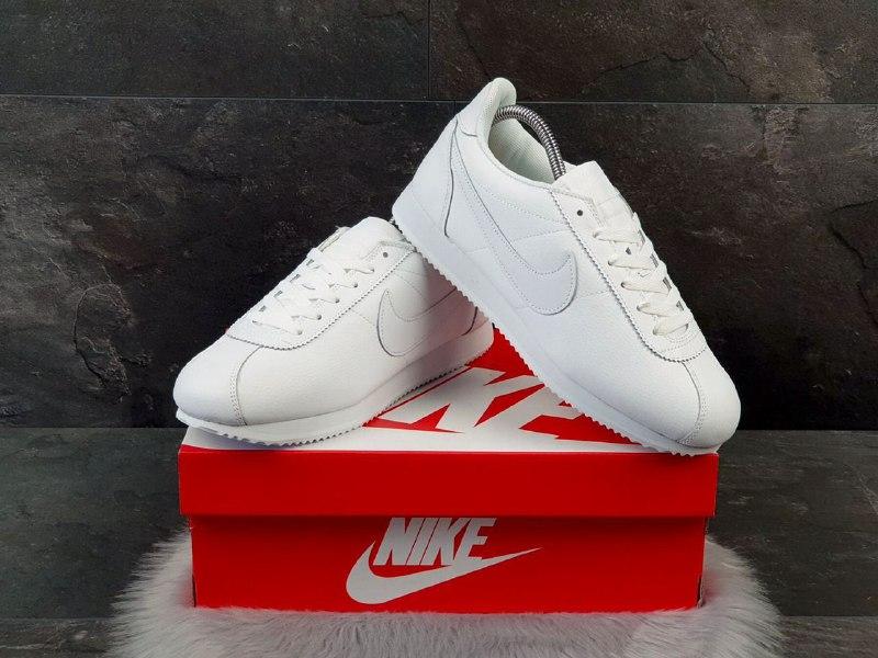 Кроссовки Nike Cortez белые кожанные на весну, осень и лето найк необычные для спорта, Белый
Кроссовки Nike Cortez белые кожанные на весну, осень и лето найк необычные для спорта, Белый