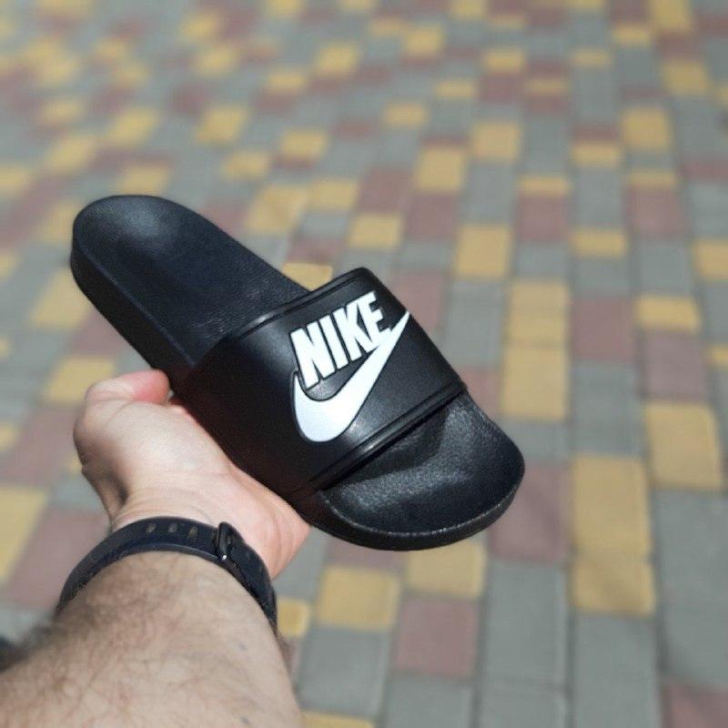 Шлепанцы Тапочки Nike чёрные кожанные на тепло найк популярные для тренажерного зала, Черный
Шлепанцы Тапочки Nike чёрные кожанные на тепло найк популярные для тренажерного зала, Черный
