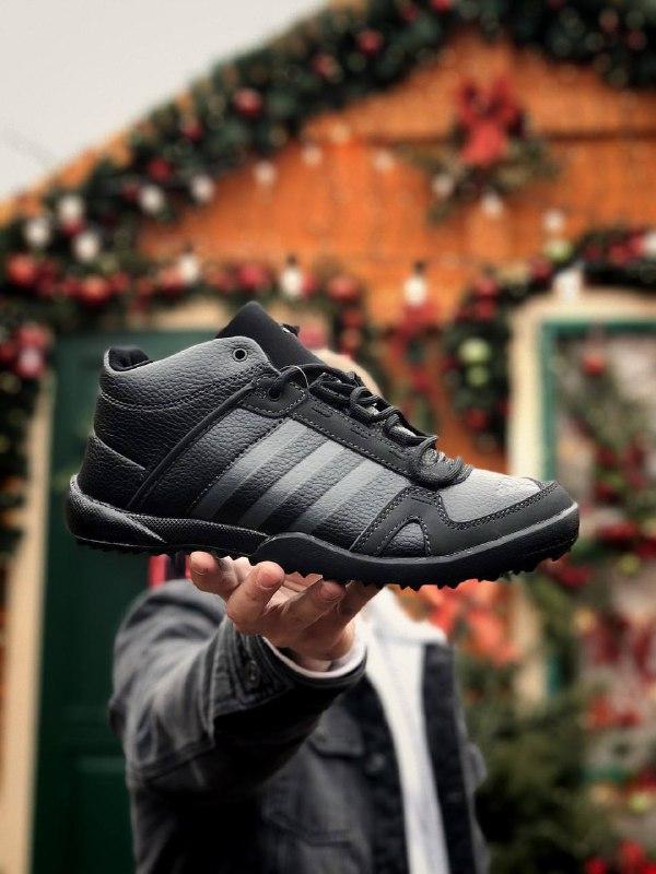 Кроссовки Adidas Daroga чёрные с серым на меху кожанные утепленные адидас дешевые беговые, Черный
Кроссовки Adidas Daroga чёрные с серым на меху кожанные утепленные адидас дешевые беговые, Черный