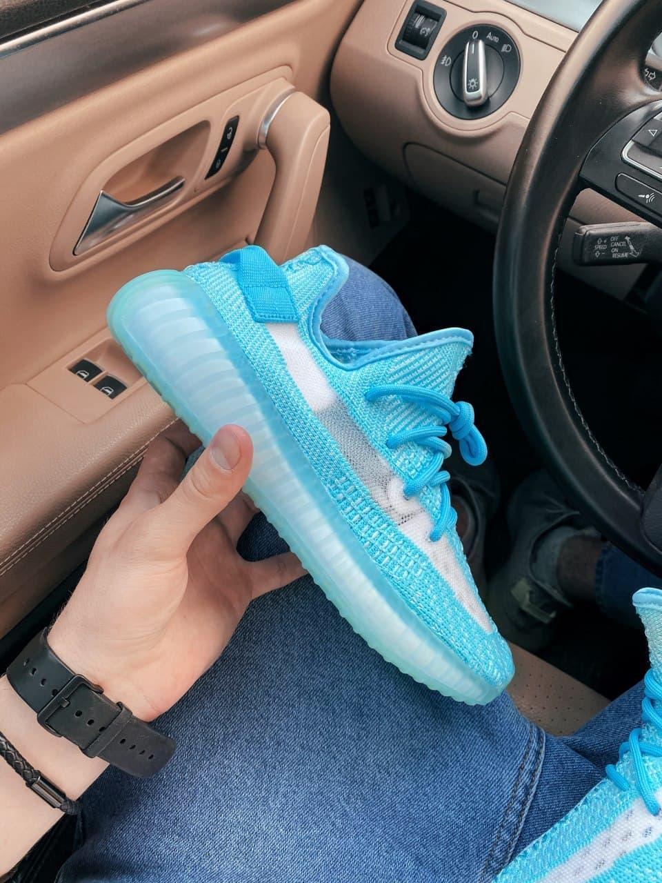 Мужские кроссовки Adidas Yeezy Boost 350 v2 Bluewater / Адидас Изи Буст 350 в2 Голубые 43, Голубой
Мужские кроссовки Adidas Yeezy Boost 350 v2 Bluewater / Адидас Изи Буст 350 в2 Голубые 43, Голубой