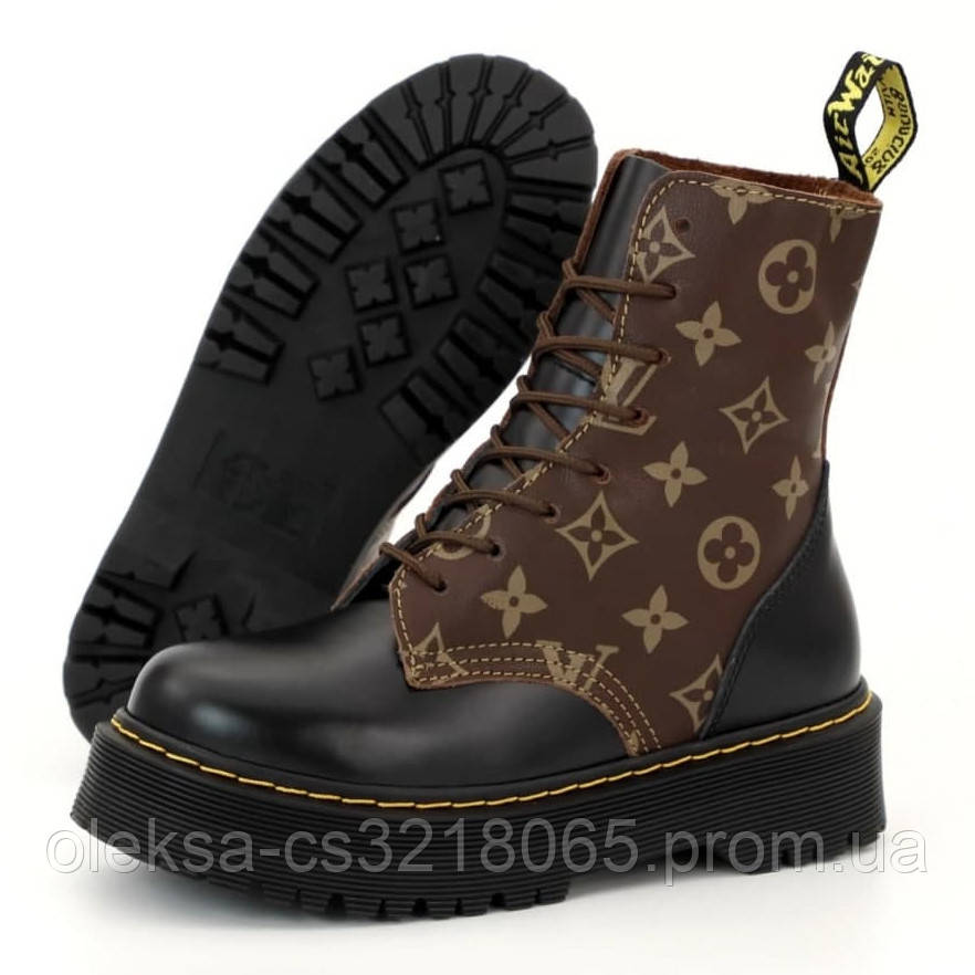Женские ботинки в стиле Dr.Martens & LV, кожа, черный, коричневый, Великобритания 37, Разные цвета
Женские ботинки в стиле Dr.Martens & LV, кожа, черный, коричневый, Великобритания 37, Разные цвета