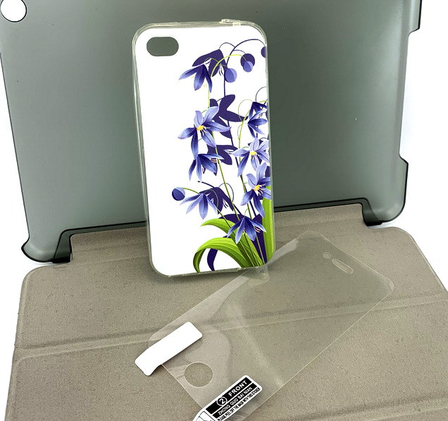Чехол на iPhone 4, 4s накладка бампер Pictures противоударный силиконовый с принтом + защитная пленка
Чехол на iPhone 4, 4s накладка бампер Pictures противоударный силиконовый с принтом + защитная пленка