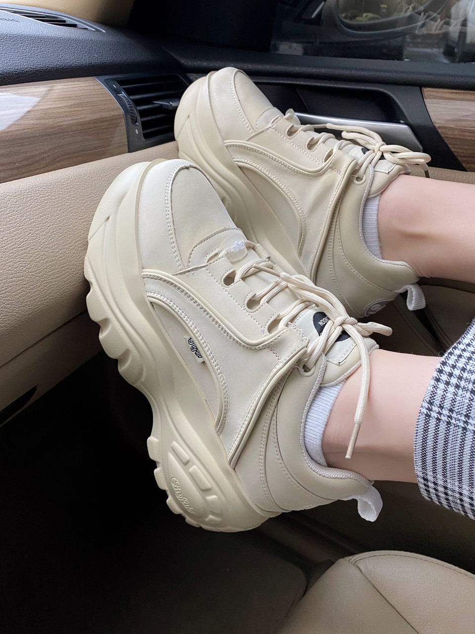Женские кроссовки Buffalo London 1339 (beige), белые женские кроссовки Buffalo 39, Бежевый
Женские кроссовки Buffalo London 1339 (beige), белые женские кроссовки Buffalo 39, Бежевый