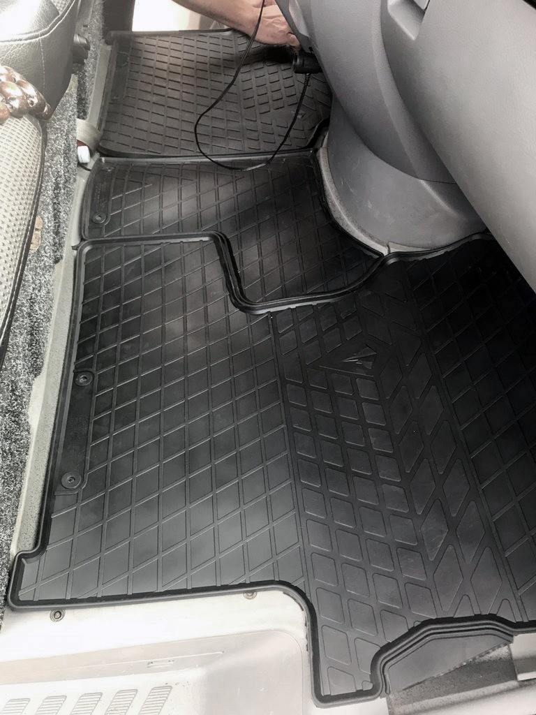 Mercedes Sprinter 906 Резиновые коврики 1↗2 Stingray 3 штучные / Резиновые коврики Мерседес Бенц Спринтер
Mercedes Sprinter 906 Резиновые коврики 1↗2 Stingray 3 штучные / Резиновые коврики Мерседес Бенц Спринтер