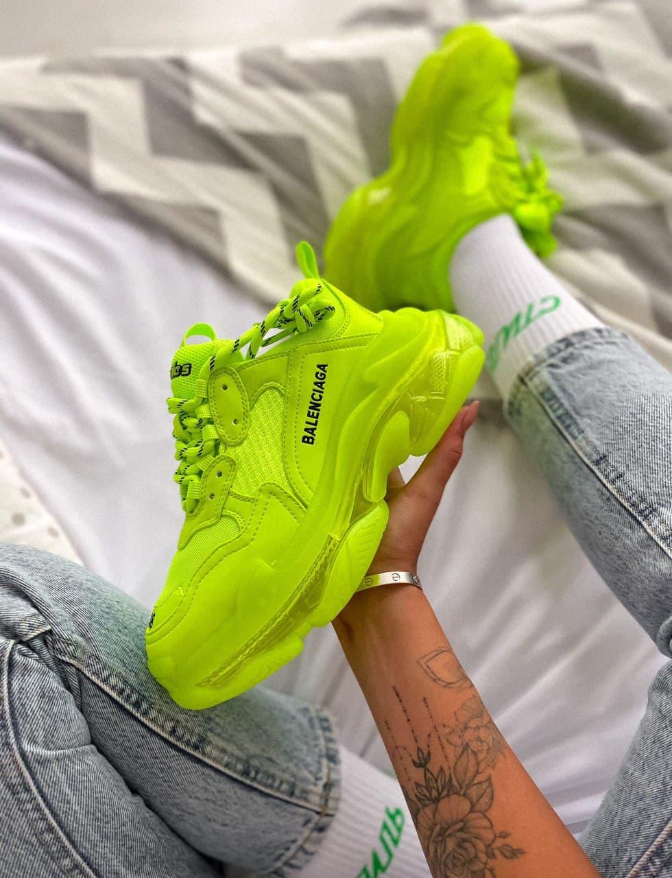 Женские кроссовки Balenciaga Triple S Clear Sole Fluorescent Yellow / Баленсиага Трипл С Желтые 38, Желтый
Женские кроссовки Balenciaga Triple S Clear Sole Fluorescent Yellow / Баленсиага Трипл С Желтые 38, Желтый