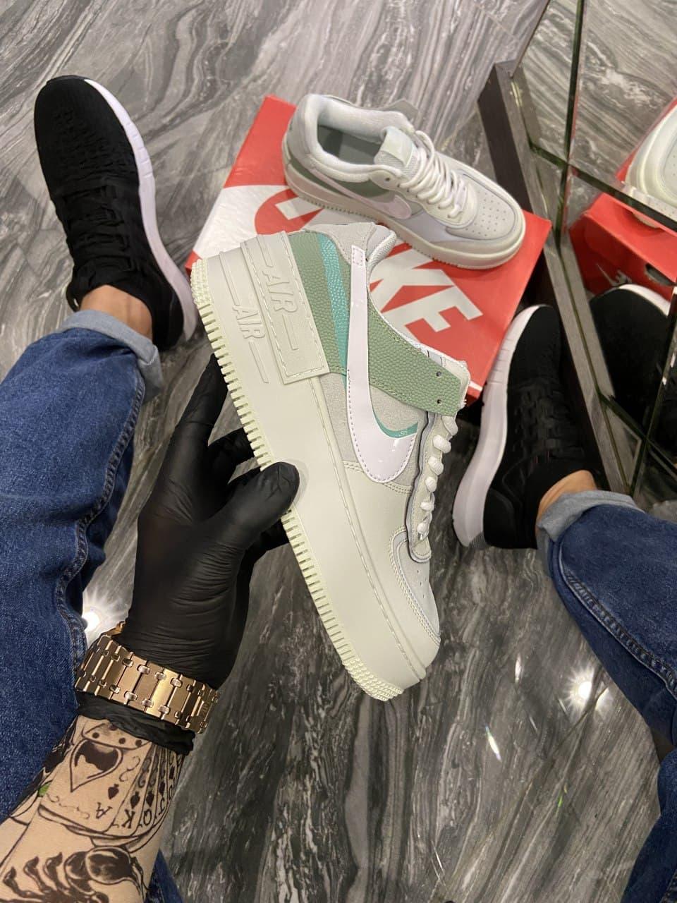 Кроссовки женские Nike Air Force 1 Shadow. Белые кроссы с зеленым Найк женские демисезонные. Кроссовки Найк., Белый
Кроссовки женские Nike Air Force 1 Shadow. Белые кроссы с зеленым Найк женские демисезонные. Кроссовки Найк., Белый