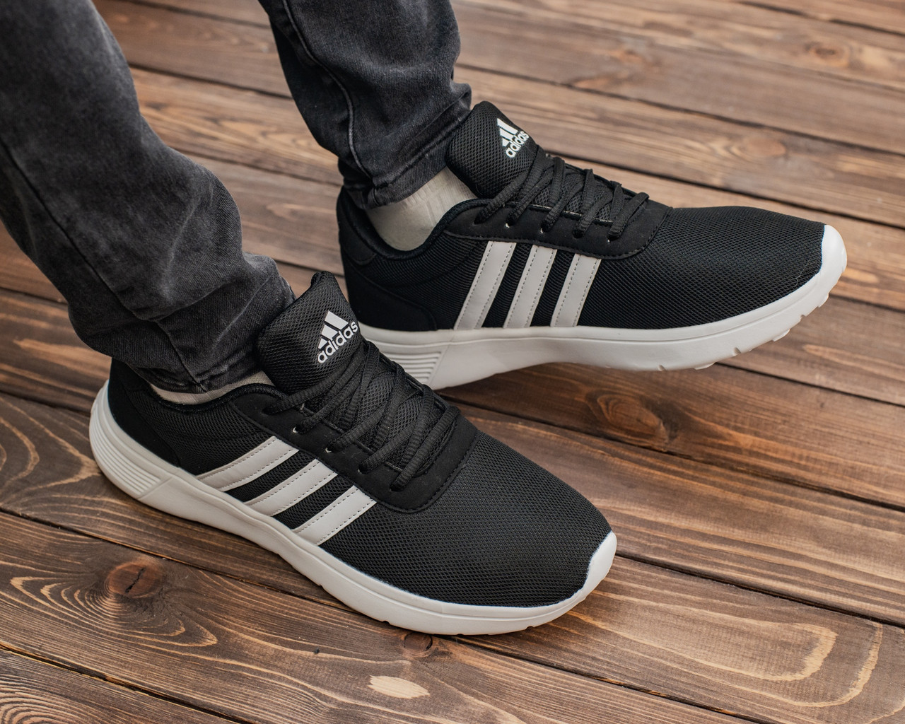 Кроссовки мужские Adidas Run черные, АдиДас Ран, дышащий материал, прошиты. Код ALL-0518, Черный
Кроссовки мужские Adidas Run черные, АдиДас Ран, дышащий материал, прошиты. Код ALL-0518, Черный