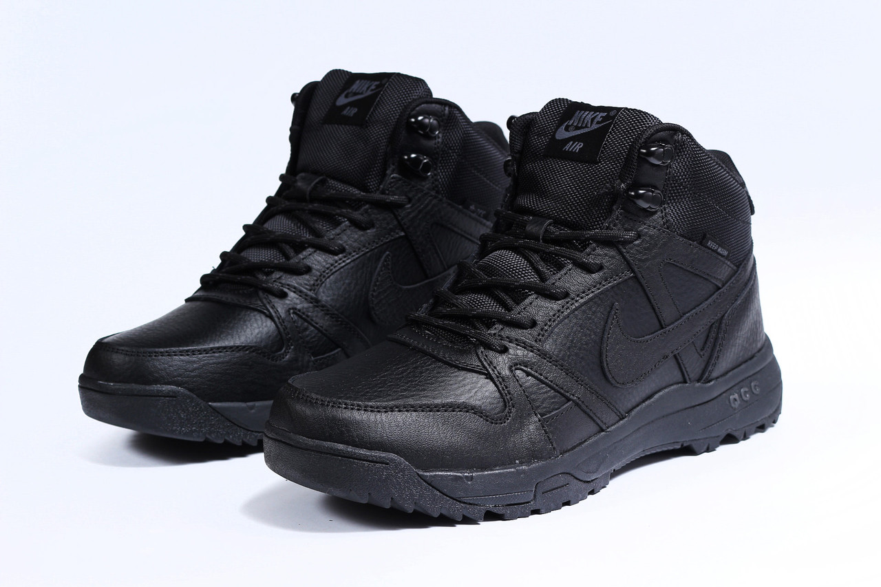 Кроссовки мужские зимние Nike Air ACG черные, Найк, натуральная кожа, мех 100% прошиты. Код DO-31702, Черный
Кроссовки мужские зимние Nike Air ACG черные, Найк, натуральная кожа, мех 100% прошиты. Код DO-31702, Черный