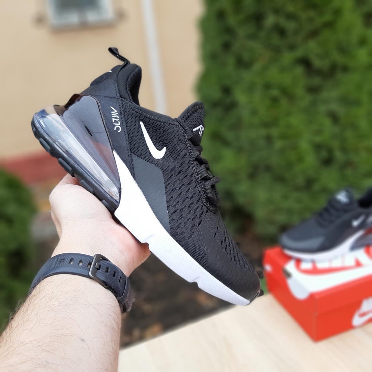 Кроссовки мужские Nike Air Max 270 черные с белым, Найк Аир Макс 270, дышащий материал, прошиты. Код OD-10333, Черно-белый
Кроссовки мужские Nike Air Max 270 черные с белым, Найк Аир Макс 270, дышащий материал, прошиты. Код OD-10333, Черно-белый