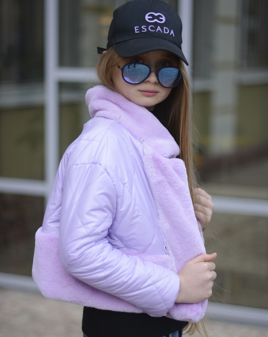 Подростковая джинсовая куртка-двойка "FASHION" с натуральным мехом Сиреневый, 146-152
Подростковая джинсовая куртка-двойка "FASHION" с натуральным мехом Сиреневый, 146-152