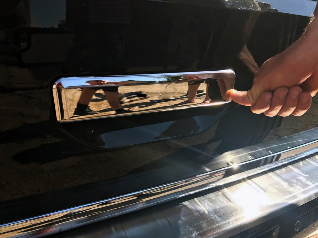 Volkswagen T6 2015↗, 2019↗ гг. Накладка на заднюю ручку (нерж) Carmos - Турецкая сталь
Volkswagen T6 2015↗, 2019↗ гг. Накладка на заднюю ручку (нерж) Carmos - Турецкая сталь
