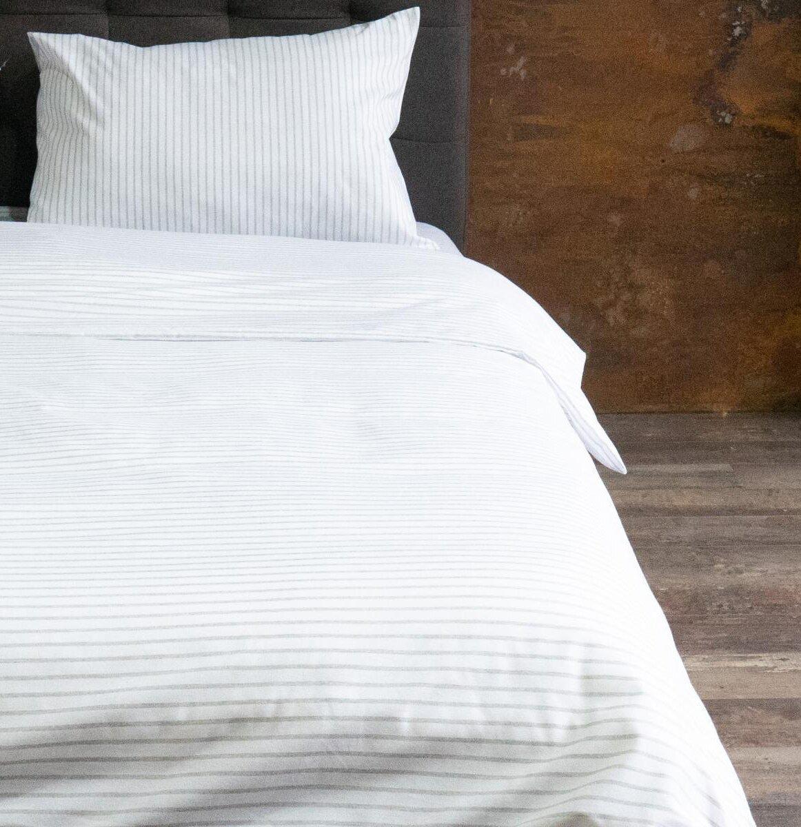 Постельное белье U-tek Home Collection Cotton Stripe Grey 20 Полуторный Евро, Серый
Постельное белье U-tek Home Collection Cotton Stripe Grey 20 Полуторный Евро, Серый