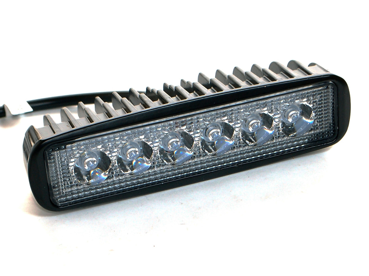 Светодиодная фара. 12Вольт и 24Вольт. LED (лэд) фара корпус МЕТАЛЛ. Диоды EPISTAR, OSRAM, CREE.
Светодиодная фара. 12Вольт и 24Вольт. LED (лэд) фара корпус МЕТАЛЛ. Диоды EPISTAR, OSRAM, CREE.