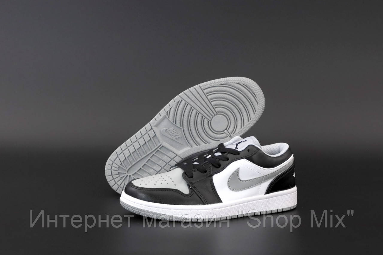 Кроссовки женские Air Jordan Retro в стиле Аир Джордан , натуральная кожа код KD-12453. Белые с черным 40, Белый
Кроссовки женские Air Jordan Retro в стиле Аир Джордан , натуральная кожа код KD-12453. Белые с черным 40, Белый