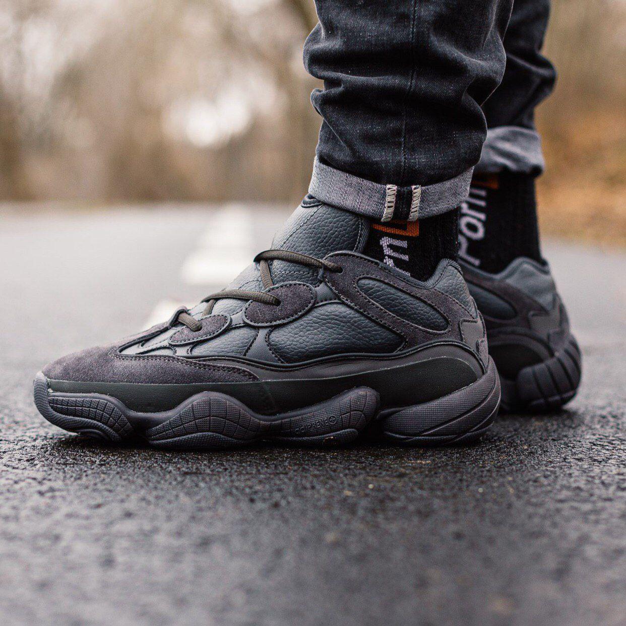 Мужские зимние кроссовки Adidas Yeezy Boost 500 Black / Адидас Изи Буст 500 Черные 43, Черный
Мужские зимние кроссовки Adidas Yeezy Boost 500 Black / Адидас Изи Буст 500 Черные 43, Черный