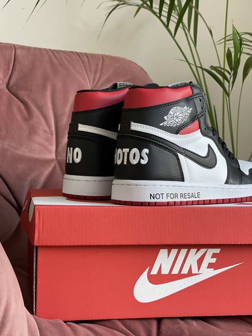Женские демисезонные высокие кроссовки в стиле Nike Air Jordan, черные с белым \ красным Найк Аир Джордан 39, Черно-белый
Женские демисезонные высокие кроссовки в стиле Nike Air Jordan, черные с белым \ красным Найк Аир Джордан 39, Черно-белый