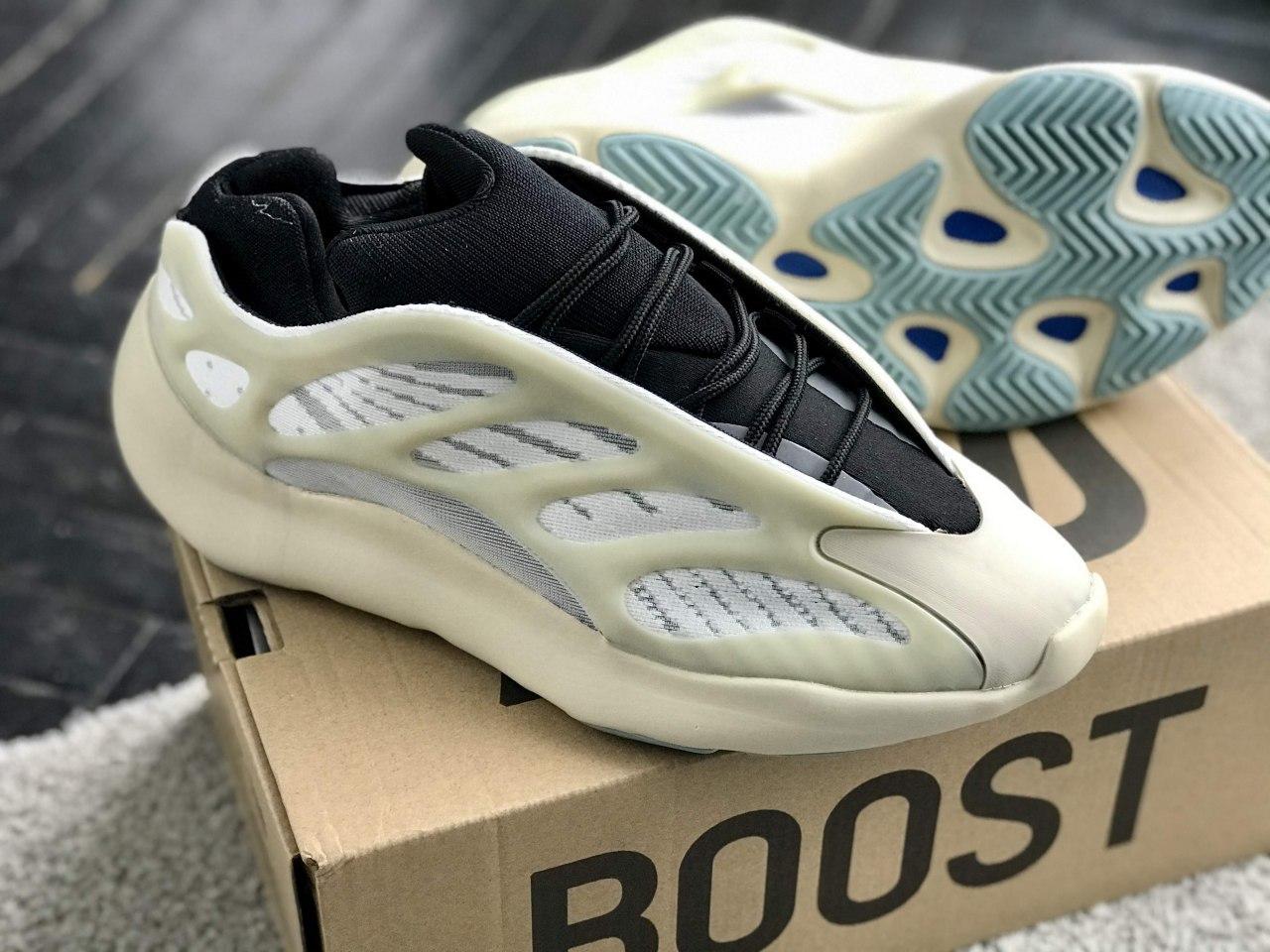 Мужские кроссовки Adidas Yeezy Boost 700 V3 Azael / Адидас Изи Буст 700 В3 Молочные 44, Бежевый
Мужские кроссовки Adidas Yeezy Boost 700 V3 Azael / Адидас Изи Буст 700 В3 Молочные 44, Бежевый