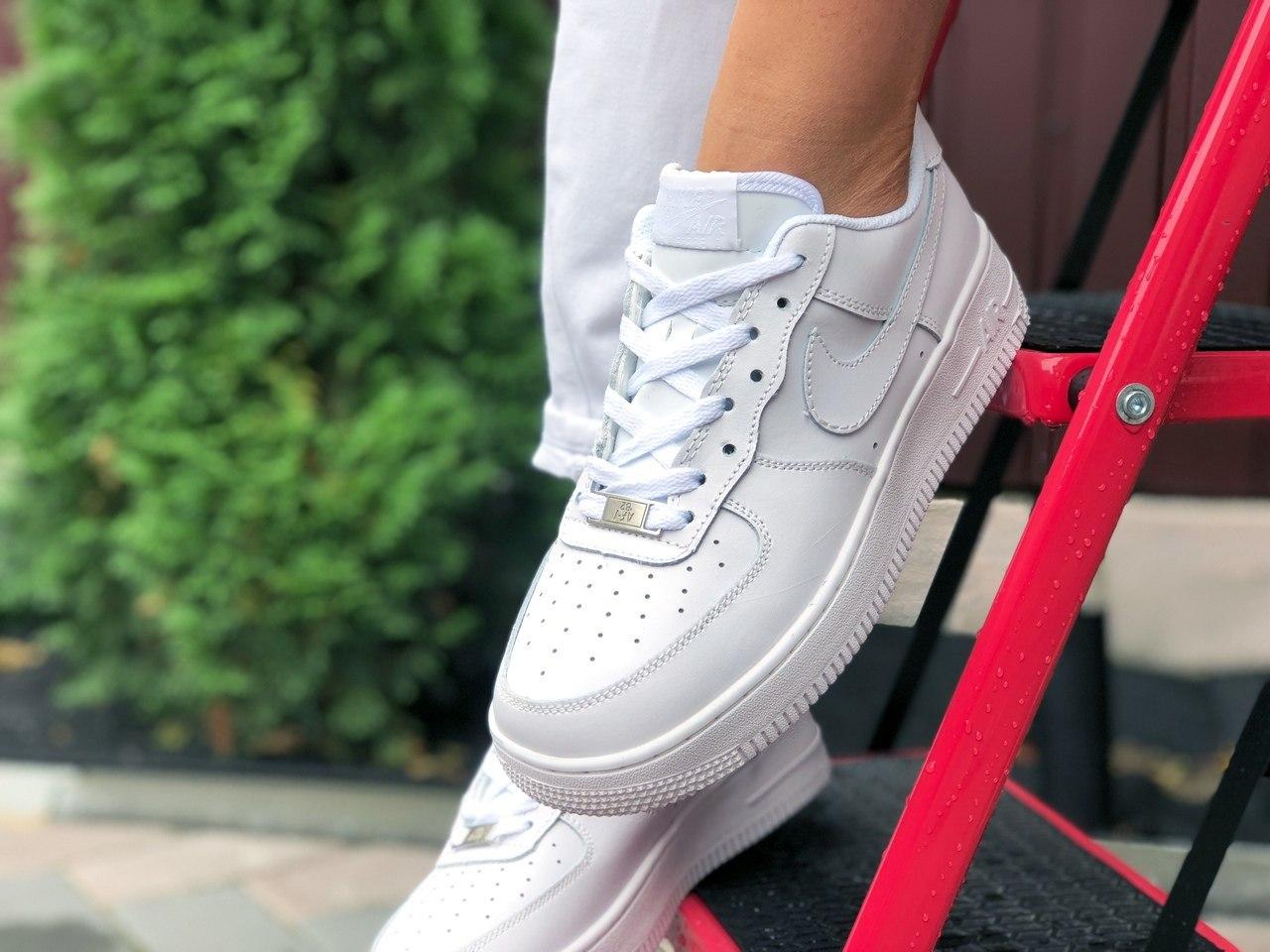 Женские кроссовки Nike Air Force 1 Low White / Найк Аир Форс 1 Low Белые 37, Белый
Женские кроссовки Nike Air Force 1 Low White / Найк Аир Форс 1 Low Белые 37, Белый