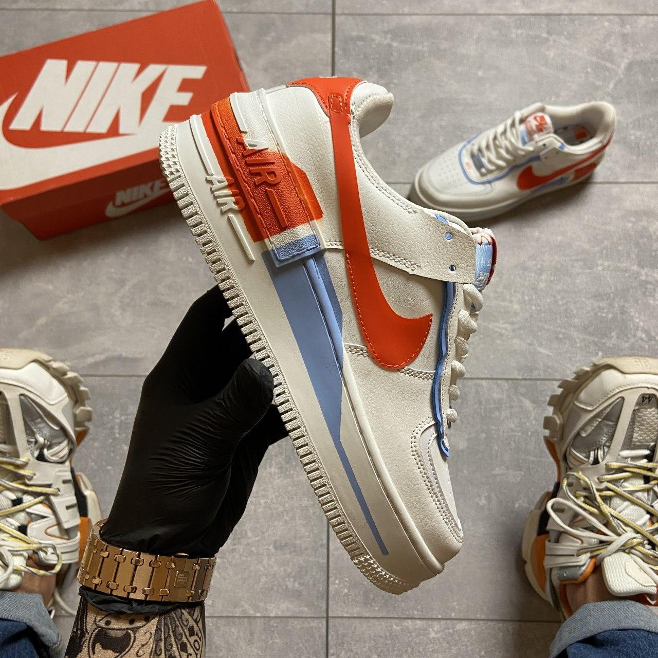 Женские кроссовки Nike Air Force 1 Shadow White Orange / Найк Аир Форс Шадоу 1 Белые 37, Белый
Женские кроссовки Nike Air Force 1 Shadow White Orange / Найк Аир Форс Шадоу 1 Белые 37, Белый