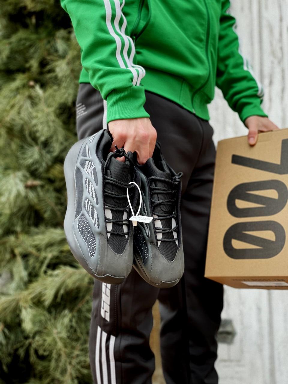 Мужские кроссовки Adidas Yeezy Boost 700 V3 Black / Адидас Изи Буст 700 В3 Черные 43, Черный
Мужские кроссовки Adidas Yeezy Boost 700 V3 Black / Адидас Изи Буст 700 В3 Черные 43, Черный