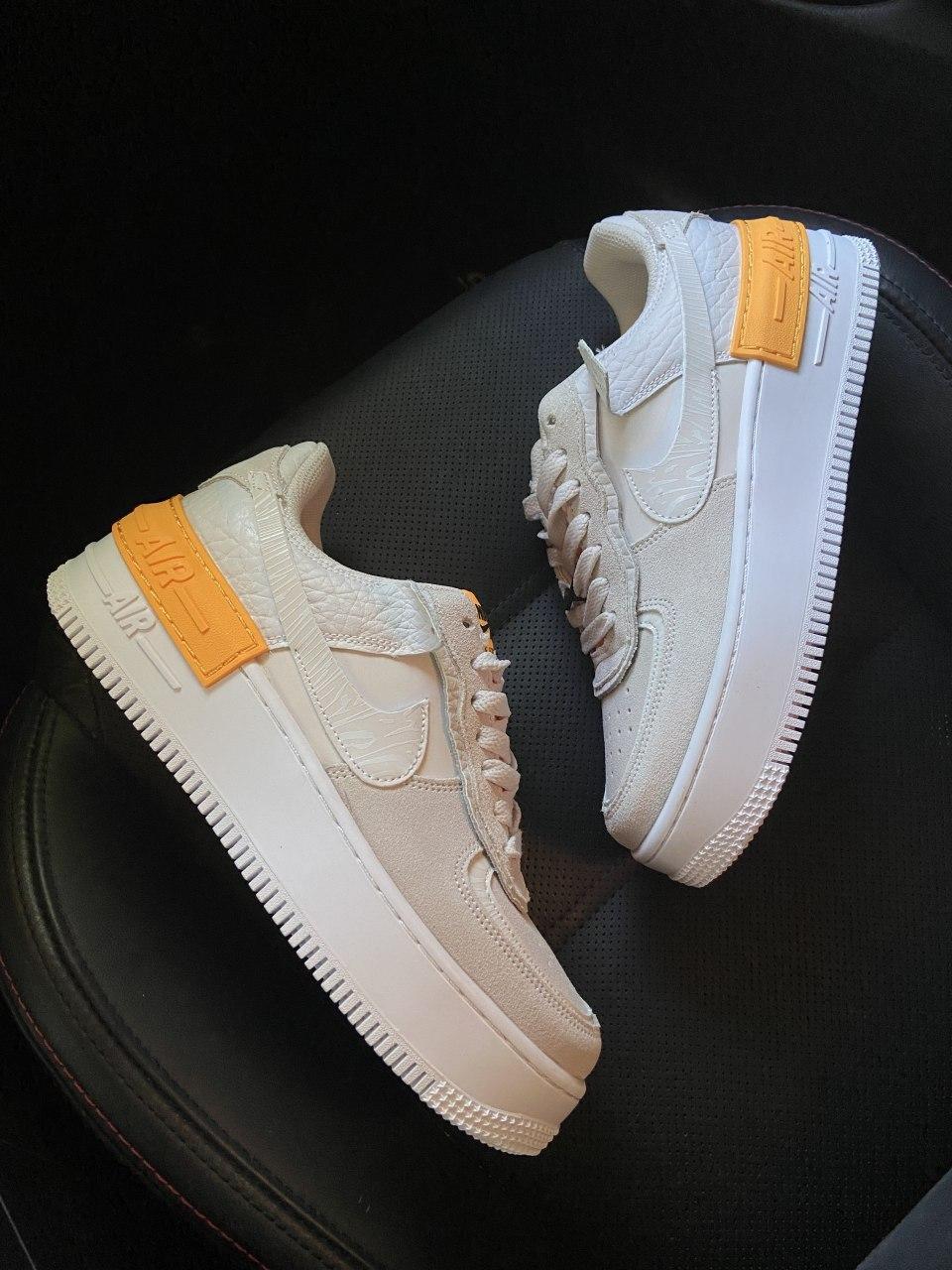 Женские кроссовки Nike Air Force 1 Shadow White Orange / Найк Аир Форс Шадоу 1 Белые 39, Белый
Женские кроссовки Nike Air Force 1 Shadow White Orange / Найк Аир Форс Шадоу 1 Белые 39, Белый