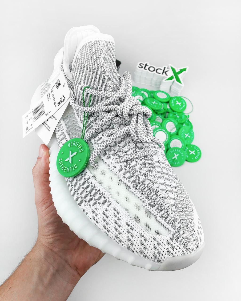 Мужские кроссовки Adidas Yeezy Boost 350 v2 Static Non-Reflective / Адидас Изи Буст 350 в2 Белые 43, Белый
Мужские кроссовки Adidas Yeezy Boost 350 v2 Static Non-Reflective / Адидас Изи Буст 350 в2 Белые 43, Белый