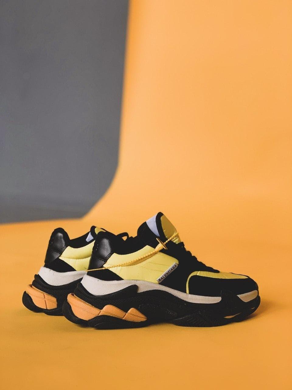 Женские кроссовки Balenciaga Triple S Black Yellow / Баленсиага Трипл С Черные Желтые 38, Желтый
Женские кроссовки Balenciaga Triple S Black Yellow / Баленсиага Трипл С Черные Желтые 38, Желтый