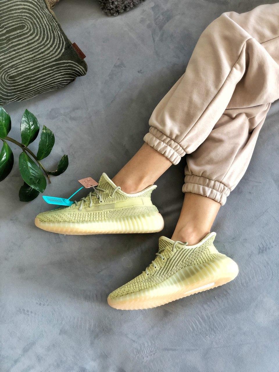 Женские кроссовки Adidas Yeezy Boost 350 v2 Antlia / Адидас Изи Буст 350 в2 Антлия 38, Желтый
Женские кроссовки Adidas Yeezy Boost 350 v2 Antlia / Адидас Изи Буст 350 в2 Антлия 38, Желтый