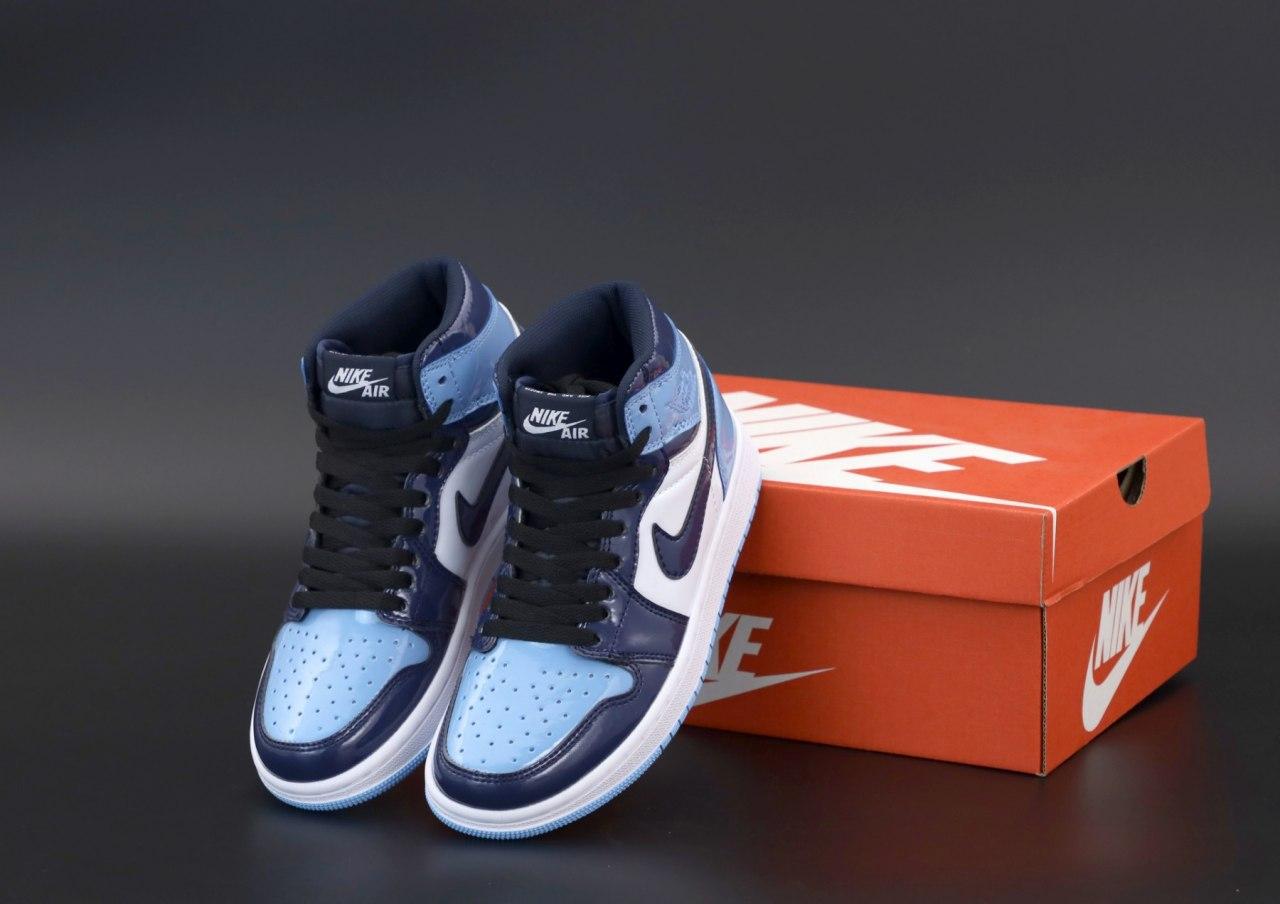 Женские кроссовки Nike Air Jordan 1 Retro High Blue / Найк Аир Джордан 1 Ретро Хай Синие 37, Синий
Женские кроссовки Nike Air Jordan 1 Retro High Blue / Найк Аир Джордан 1 Ретро Хай Синие 37, Синий