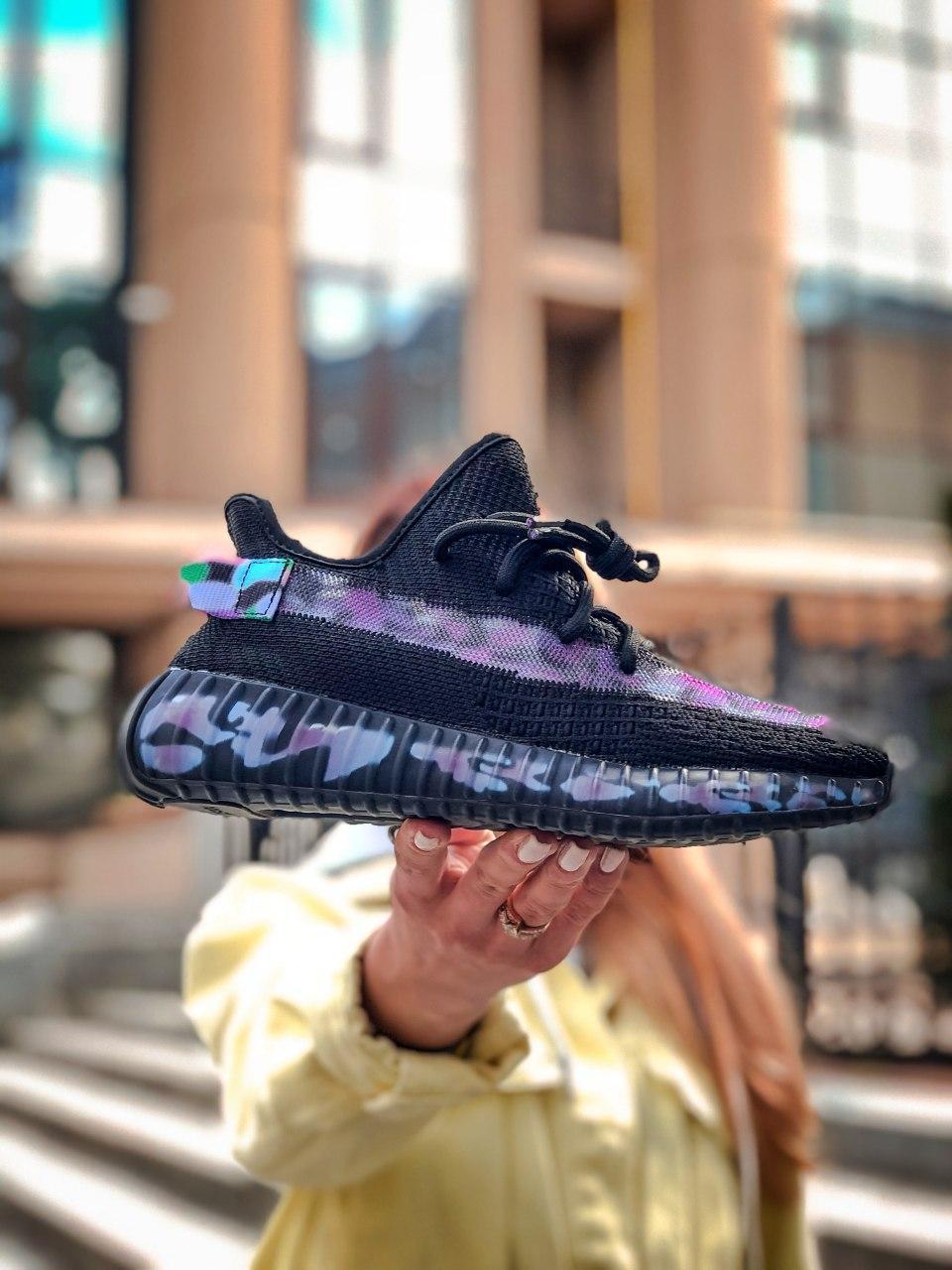 Женские кроссовки Adidas Yeezy Boost 350 v2 Black Vilet / Адидас Изи Буст 350 в2 Черно Фиолетовые 37, Черный
Женские кроссовки Adidas Yeezy Boost 350 v2 Black Vilet / Адидас Изи Буст 350 в2 Черно Фиолетовые 37, Черный